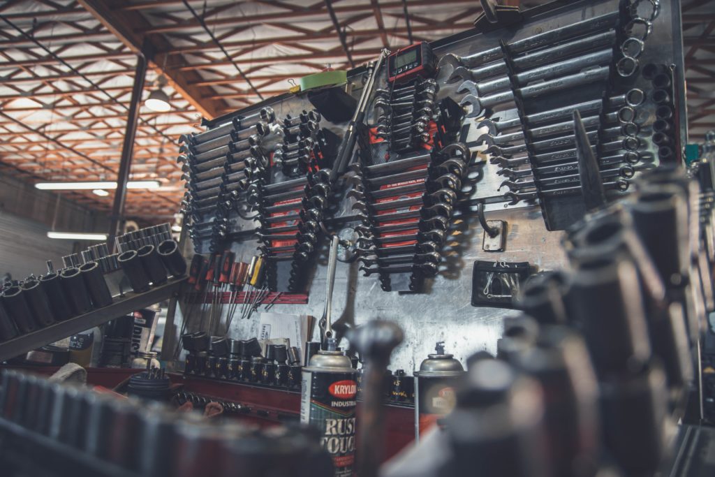 How Much Does Auto Mechanic School Cost? – Trade School Future